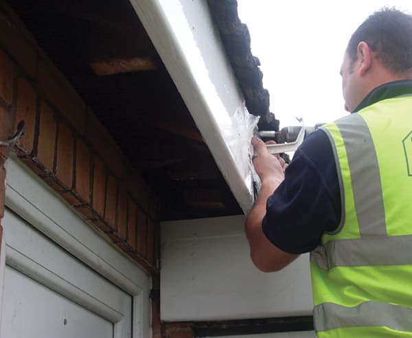 Fascia being installed